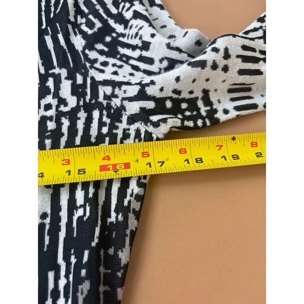 ZOZO Womens Abstract‎ Geometric Open Front Cardigan Small Handkerchief Layering